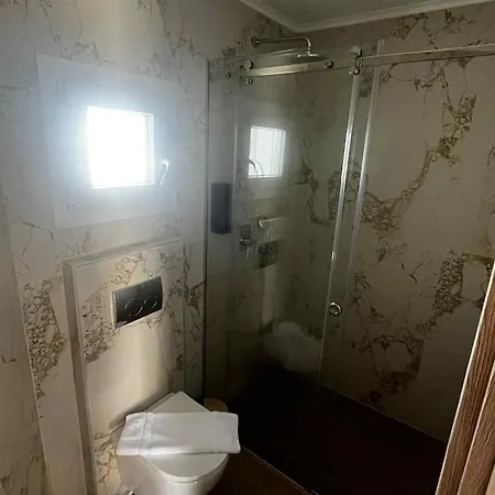 Exclusive Del Mare *